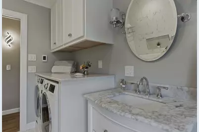 276 N Amherst Road, Bedford, NH 03110 - Photo 37