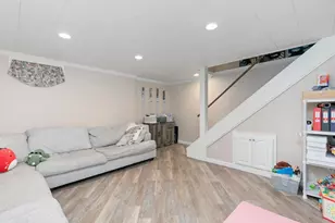 193 Fieldstone Dr, Londonderry, NH 03053 - Photo 13