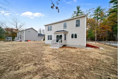 46 Geneva Street, Manchester, NH 03102 - Photo 3