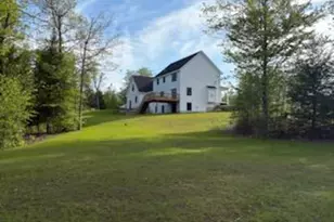 27 Tyler Ave, Epsom, NH 03234 - Photo 3