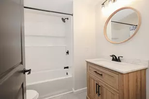 10 Sarah Ct, Rochester, NH 03867 - Photo 7