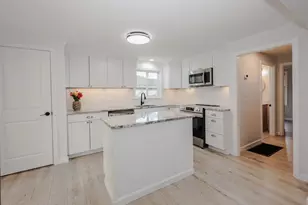 10 Sarah Ct, Rochester, NH 03867 - Photo 3