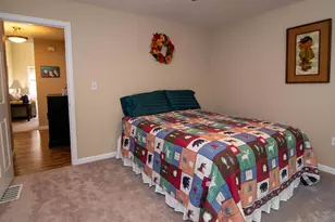 20 Locksley Ln, Raymond, NH 03077 - Photo 15