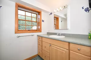 8 Moharimet Dr, Madbury, NH 03823 - Photo 39