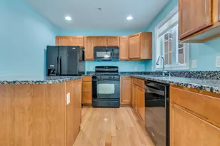 23 Townsend Dr, Dover, NH 03820 - Photo 21