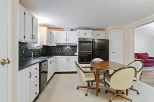 10 Erin Ln, Rochester, NH 03868 - Photo 7