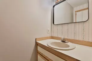 6 Cornwall Ln, Nashua, NH 03063 - Photo 11
