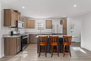 9 Aspen Rd, Tilton, NH 03276 - Photo 11