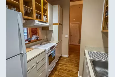 37 Church Street #3, Keene, NH 03431 - Photo 9