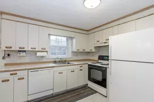 214 Winding Pond Rd, Londonderry, NH 03053 - Photo 17