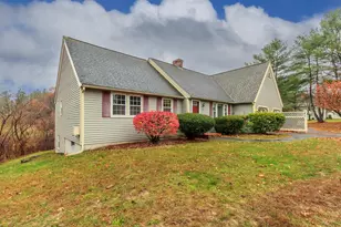 214 Winding Pond Rd, Londonderry, NH 03053 - Photo 7