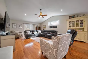 50 Sagewood Dr, Pelham, NH 03076 - Photo 11