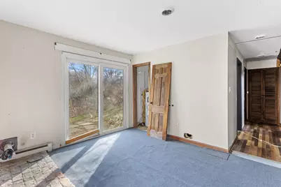 128 Roberts Hill Road, Claremont, NH 03743 - Photo 9