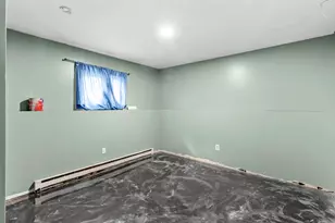 128 Roberts Hill Rd, Claremont, NH 03743 - Photo 17