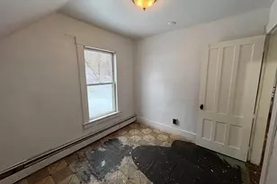 194 Charles St, Lyndon, VT 05851 - Photo 31