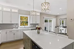 40 Elise Ave, Londonderry, NH 03053 - Photo 1