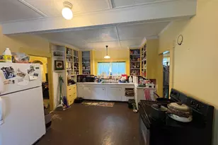194 Charles St, Lyndon, VT 05851 - Photo 11
