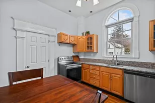 412 Amherst St, Manchester, NH 03104 - Photo 7