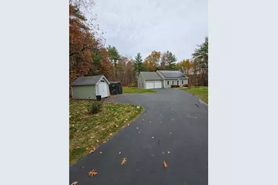 40 Strafford Lane, Bedford, NH 03110 - Photo 3