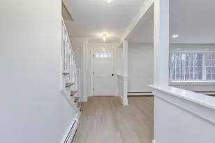 216 Hackett Hill Rd, Hooksett, NH 03106 - Photo 5