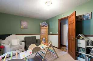 95 Plain Rd, Hinsdale, NH 03451 - Photo 37