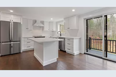 137 Walker Bungalow Road, Portsmouth, NH 03801 - Photo 9