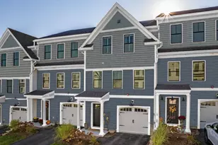 19 Lenox Dr, Dover, NH 03820 - Photo 1