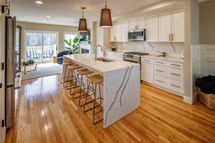 19 Lenox Dr, Dover, NH 03820 - Photo 5