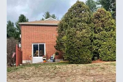 69 Oakridge Drive, Londonderry, NH 03053 - Photo 3