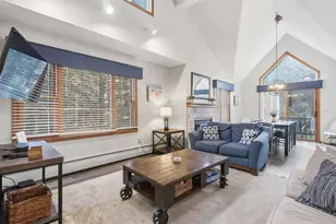 13 Woodsview Ln, Lincoln, NH 03251 - Photo 7