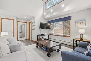 13 Woodsview Ln, Lincoln, NH 03251 - Photo 9