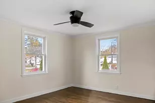 7 Hall Ct, Portsmouth, NH 03801 - Photo 21