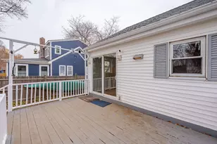 255 Melbourne St, Portsmouth, NH 03801 - Photo 31