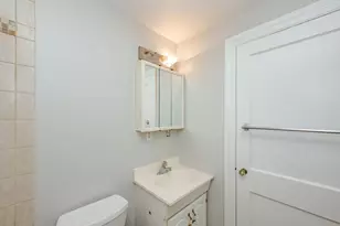 255 Melbourne St, Portsmouth, NH 03801 - Photo 23