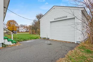 194 Marlboro St, Keene, NH 03431 - Photo 25