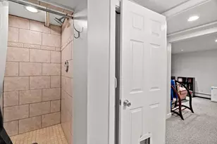 27 Fifield St, Nashua, NH 03060 - Photo 31