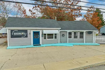 421 N Main Street, Franklin, NH 03235 - Photo 1