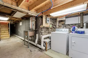 16 Larch St, Goffstown, NH 03102 - Photo 37