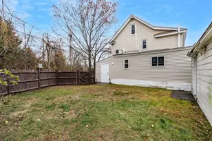 16 Larch St, Goffstown, NH 03102 - Photo 5