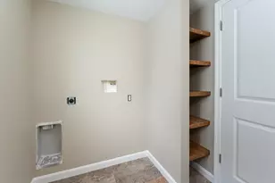 51 Academy St, Laconia, NH 03246 - Photo 15