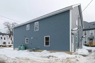 51 Academy St, Laconia, NH 03246 - Photo 5