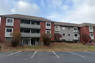 117 Cluff Crossing Rd, Salem, NH 03079 - Photo 1