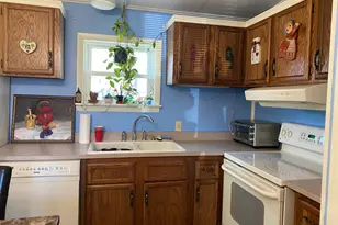 81 Elm Ct, Seabrook, NH 03874 - Photo 9