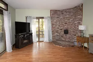 637 Marmot Ln, Grantham, NH 03753 - Photo 9