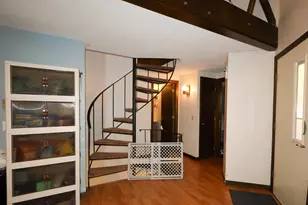 637 Marmot Ln, Grantham, NH 03753 - Photo 5