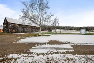 1420 East Side River Rd, Dummer, NH 03588 - Photo 21