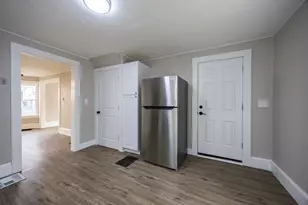 73 Webster St, Laconia, NH 03246 - Photo 5