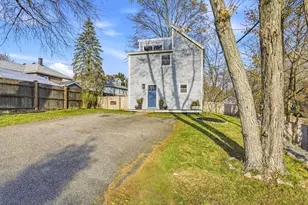 15 Woodworth Ave, Portsmouth, NH 03801 - Photo 33