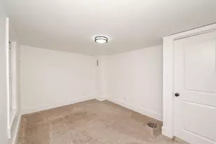 36 Court St, Dover, NH 03820 - Photo 25