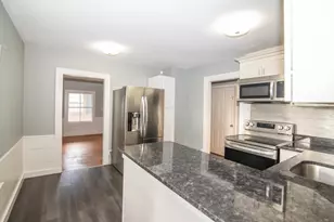 10 Auburn Rd, Londonderry, NH 03053 - Photo 13